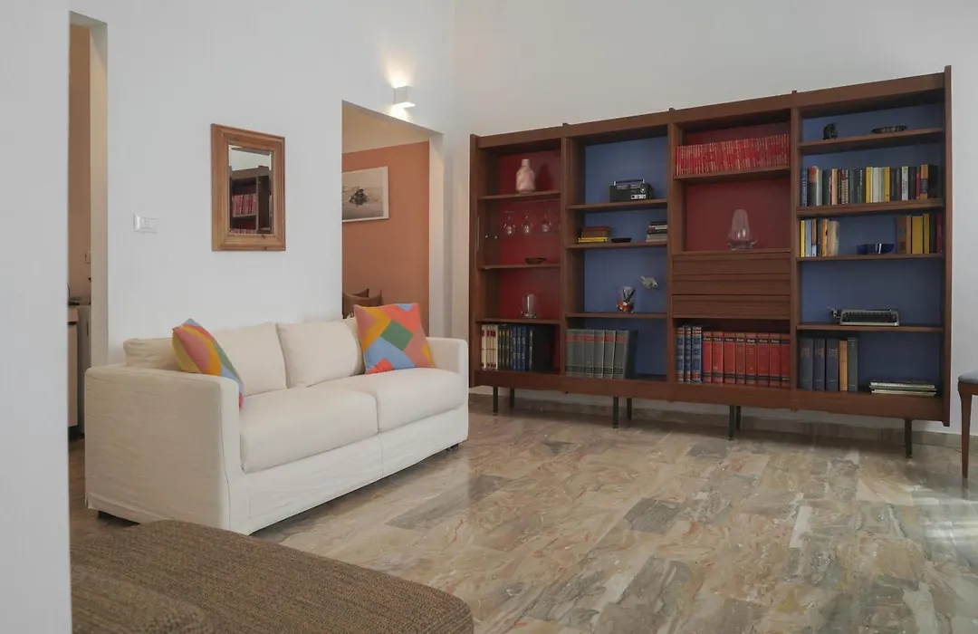Melusina Homes Venice Historical Center-1