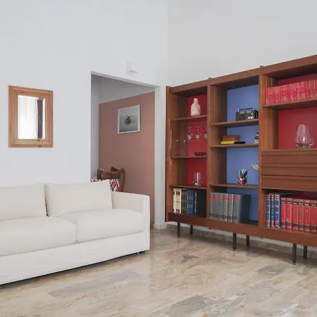 Melusina Homes Venice Historical Center-2